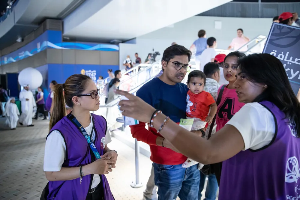 Tình nguyện viên World Cup: Muốn gặp Ronaldo - Messi bằng “xương thịt”, quy trình đào tạo khắc nghiệt ảnh 1