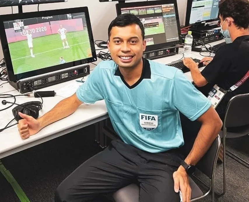 Trọng tài Đông Nam Á ở World Cup: Mừng rơi nước mắt, từng khiến CĐV Việt Nam dậy sóng ảnh 1