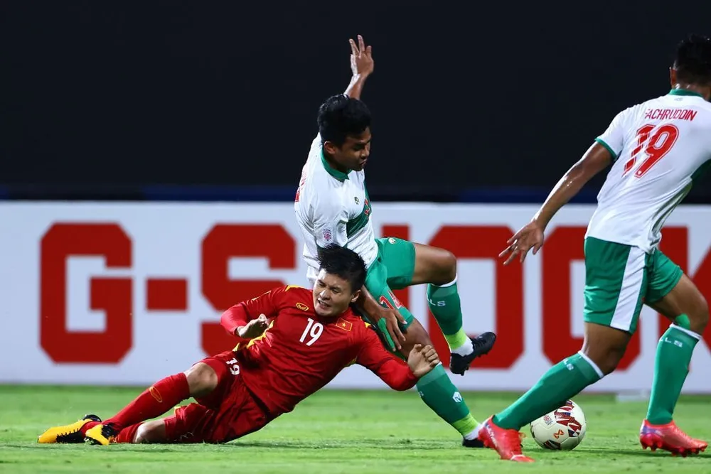 Quang Hải cùng đồng đội đã bị Indonesia cầm hòa ở AFF Cup 2020. ẢNH: GETTY