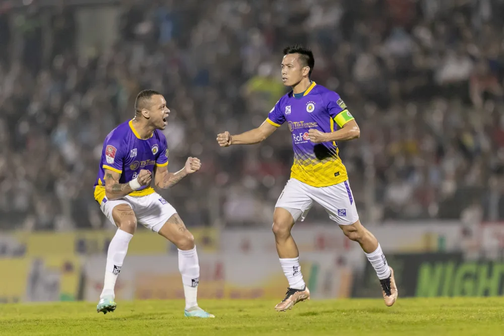 Văn Quyết ghi 3 bàn thắng sau 3 trận đấu ở V-League 2023