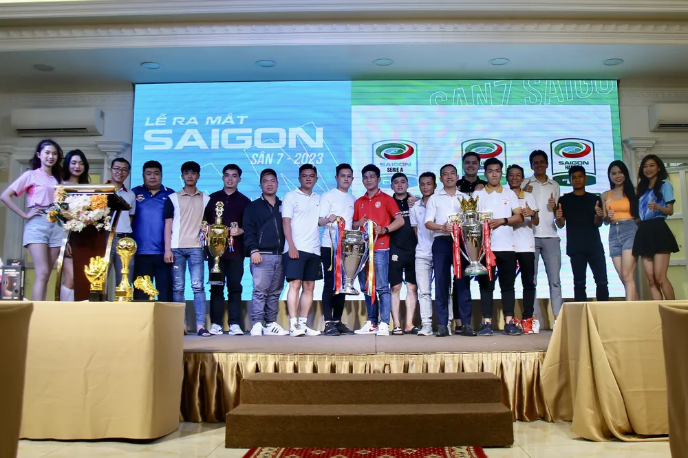 Các CLB tham dự háo hức trước thềm mùa giải 2023. ẢNH: NGUYỄN BẰNG