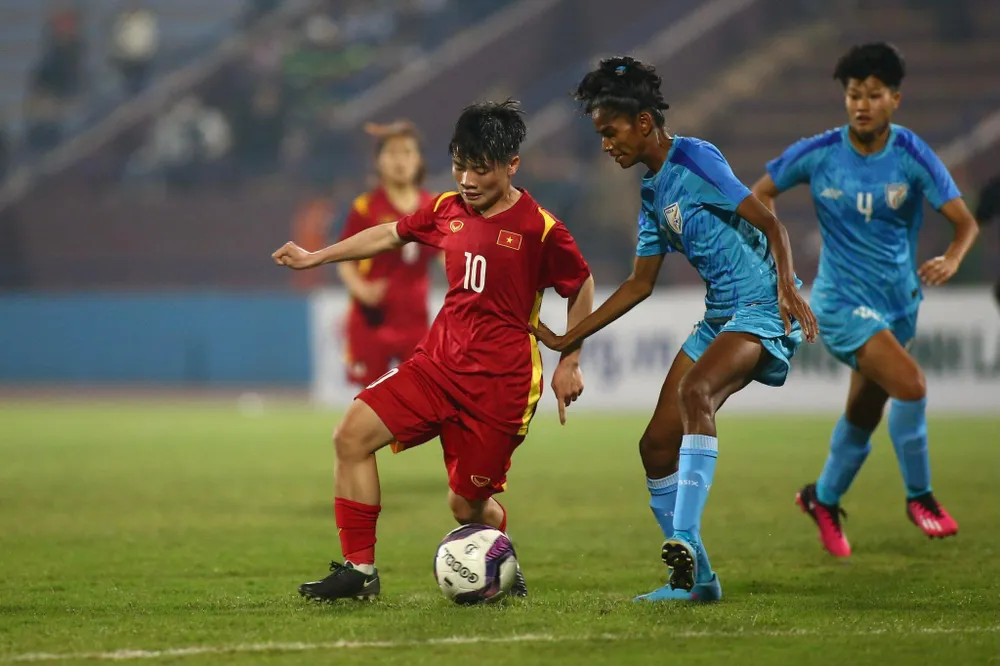 U20 nữ Việt Nam vượt qua khó khăn để giành vé dự vòng chung kết Giải U20 nữ châu Á 2024. ẢNH: Kiều Oanh