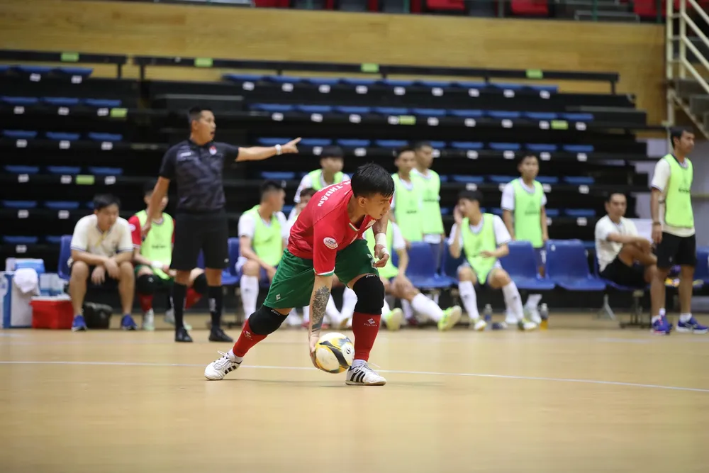 Thủ môn Nguyễn Thuận thi đấu được 12 phút ở trận đấu với chủ nhà Sông Hàn FC