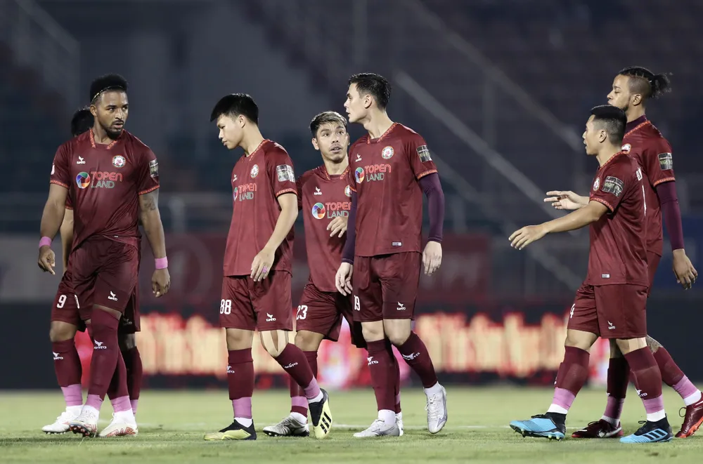 Các cầu thủ T.Bình Định đã 2 trận liên tiếp không giành chiến thắng ở V-League 2023. ẢNH: DŨNG PHƯƠNG.