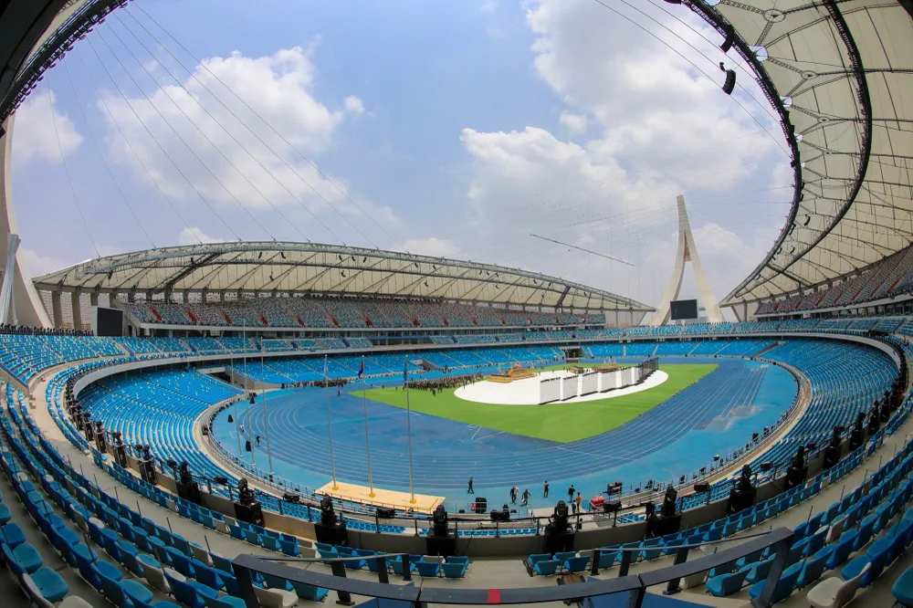 Sân vận động quốc gia Morodok Techo, biểu tượng của thể thao Campuchia. ẢNH: QUỲNH MAI. 