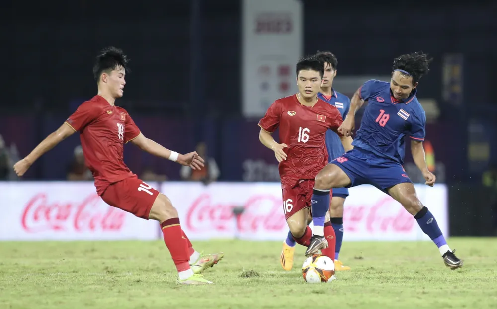 U22 Việt Nam khép lại vòng bảng với ngôi nhì bảng B. ẢNH: DŨNG PHƯƠNG