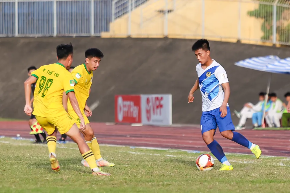 Huế cầm chân đội đầu bảng Quảng Nam trên sân nhà Tự Do. ẢNH: TÂM HÀ