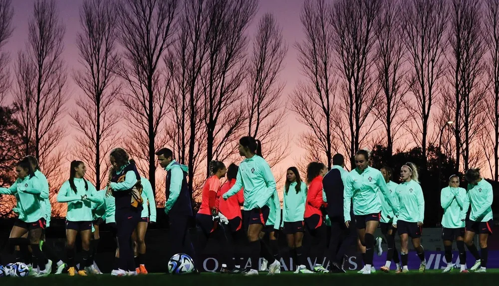 Bồ Đào Nha tập buổi cuối cùng trước khi bước vào trận đấu với đội tuyển nữ Việt Nam. ẢNH: FFP.