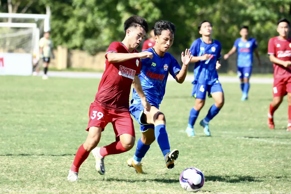 U21 TPHCM đã vượt qua áp lực khi đối đầu với U21 Đà Nẵng. U21 TPHCM đã vượt qua áp lực khi đối đầu với U21 Đà Nẵng.