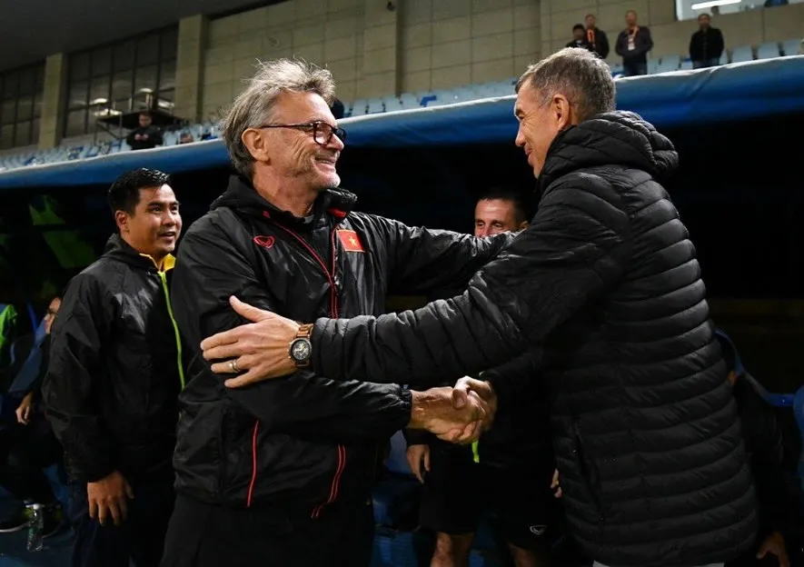 HLV Philippe Troussier nằm trong tốp HLV vĩ đại nhất Asian Cup 