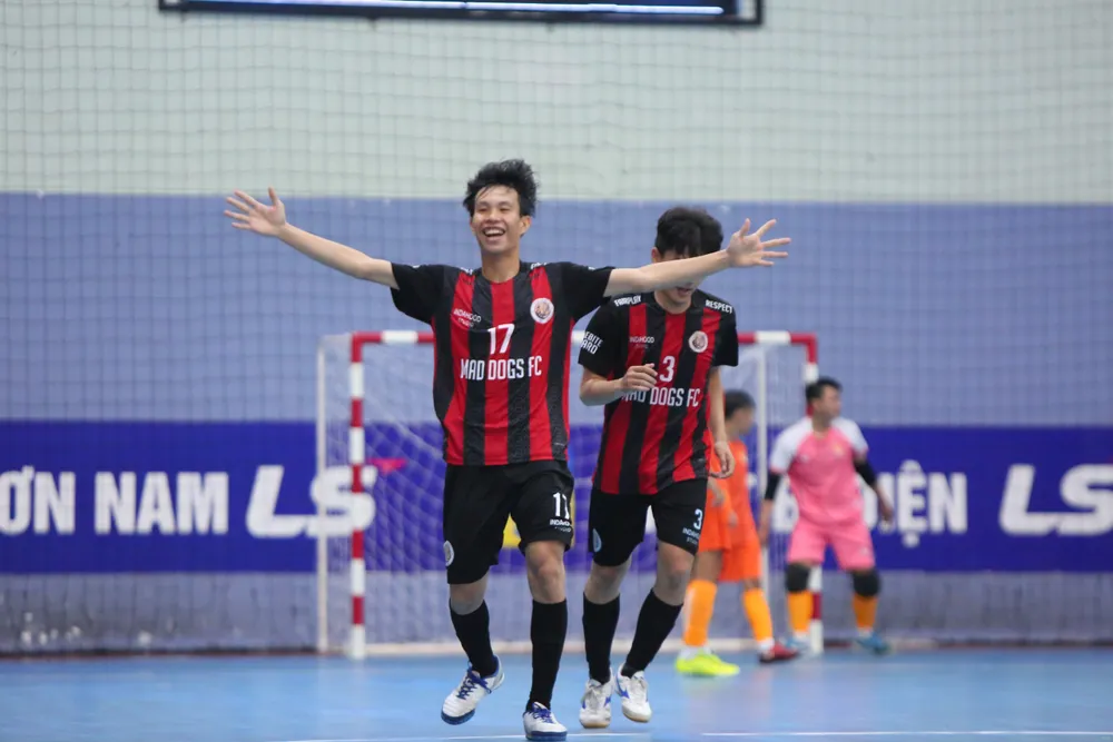 Tổng cộng 35 bàn thắng được ghi sau 4 trận đầu tiên