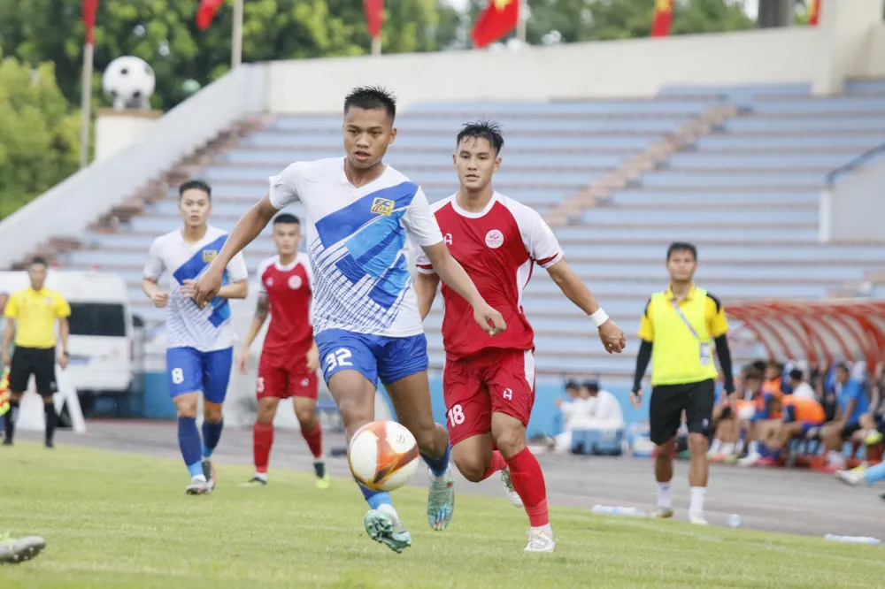 Huế khả năng có chiến thắng thứ 3 liên tiếp khi chỉ tiếp đội cuối bảng Phú Thọ trên sân nhà. Huế khả năng có chiến thắng thứ 3 liên tiếp khi chỉ tiếp đội cuối bảng Phú Thọ trên sân nhà.