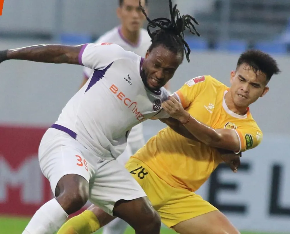 B.Bình Dương nhận thất bại trước Quảng Nam. ẢNH: BFC