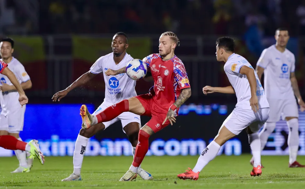 Tiền đạo Erik Sorga là một trong những nỗi thất vọng lớn của CLB TPHCM sau 7 trận đã qua tại V-League 2024-2025.