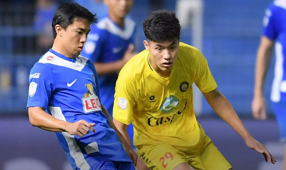 Thanh Hóa chia điểm tại Thái Lan. 