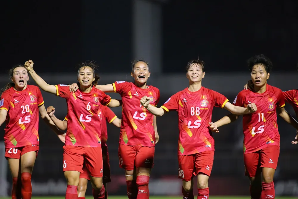 CLB nữ TPHCM đoạt vé vào vòng bán kết Cúp các CLB nữ châu Á 2024-2025. ẢNH: DŨNG PHƯƠNG