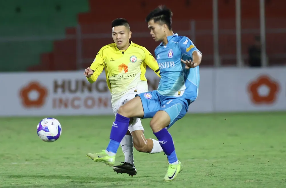 Đà Nẵng và Bình Định đang thất thế trong cuộc đua trụ hạng V-League 2024-2025. 