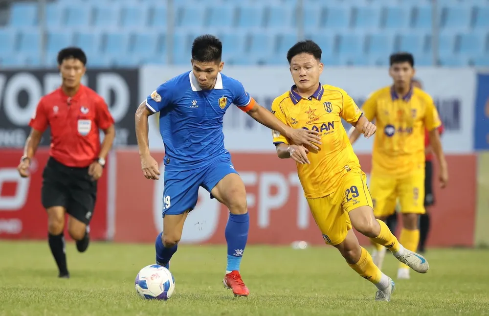 SLNA và Quảng Nam từng cầm hòa nhau 1-1 ở trận lượt đi V-League 2024-2025. 