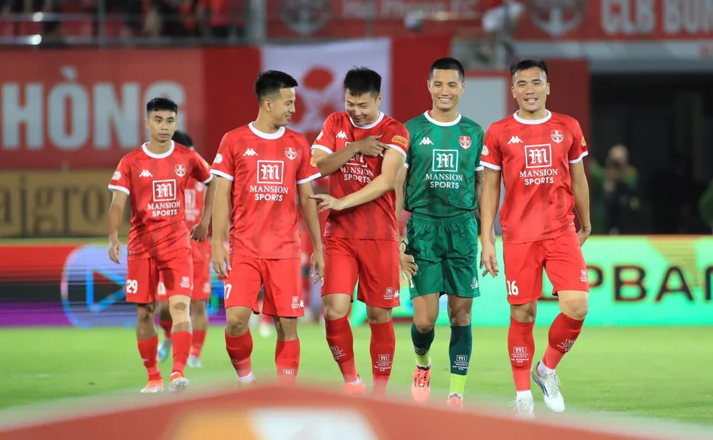 Hải Phòng đứng trước cơ hội sớm hoàn thành mục tiêu trụ hạng V-League 2024-2025. 