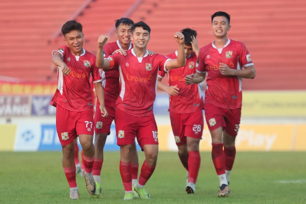 Các cầu thủ Đồng Nai lột xác ở giai đoạn lượt về. ẢNH: DŨNG PHƯƠNG 