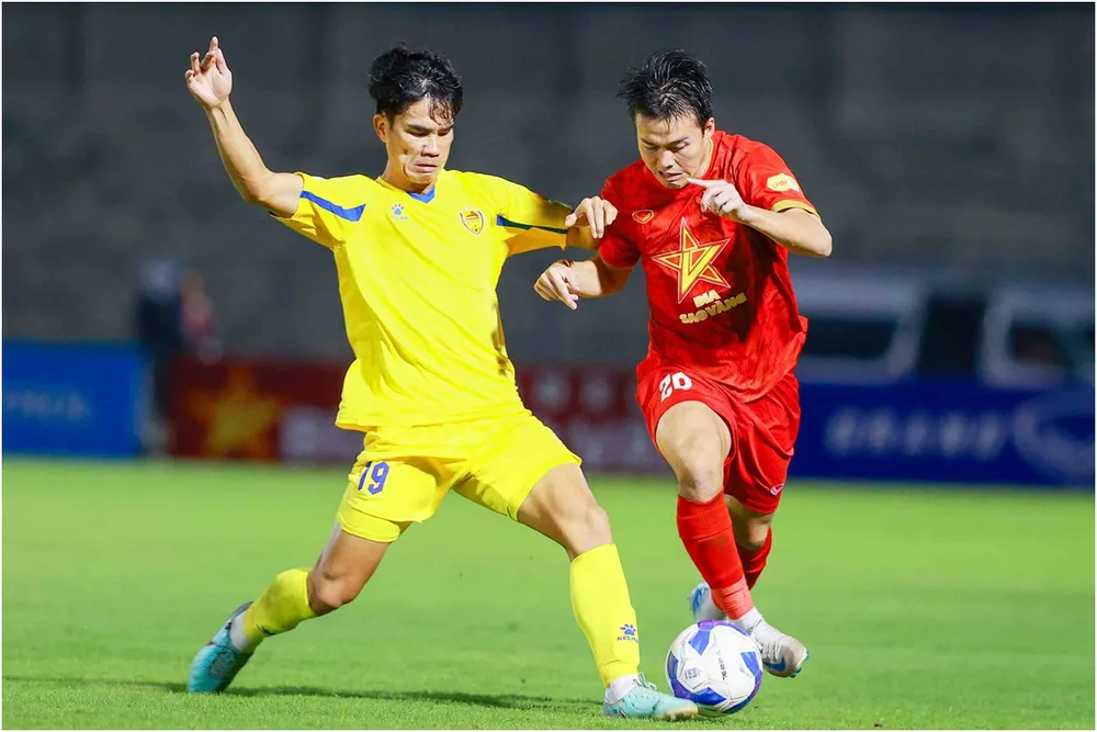 Cả Quảng Nam lẫn Hà Tĩnh quyết tâm hướng đến chiến thắng để nuôi tiếp hy vọng cho riêng mình