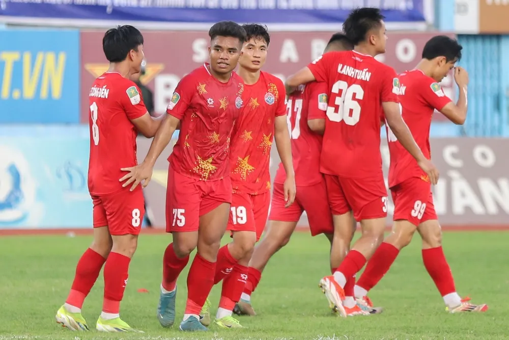 PVF-CAND không được tự quyết trong cuộc đua tham dự trận playoff. ẢNH: THU NGA 