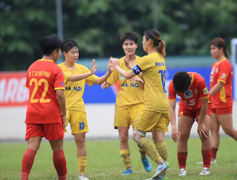 Nữ tuyển thủ Phạm Hải Yến mang chiến thắng về cho Hà Nội. ẢNH: TÂM HÀ 