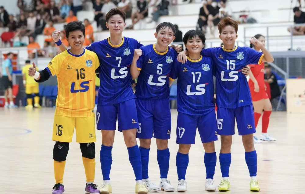 Thái Sơn Nam TPHCM chính thức đăng quang tại Giải futsal nữ VĐQG 2025. ẢNH: QUỐC KHANH 