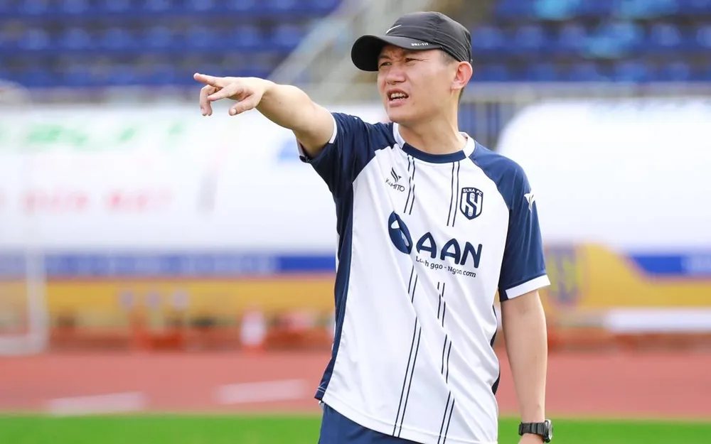 HLV Phan Như Thuật chính thức chia tay SLNA. ẢNH: CLB 