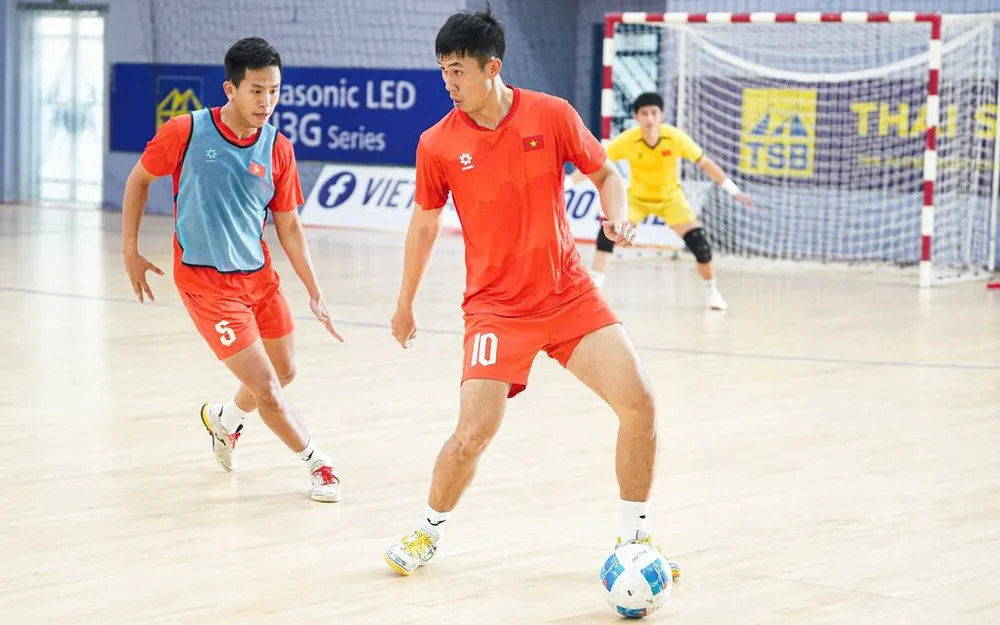 Đội tuyển futsal Việt Nam tích cực tập luyện hướng đến vòng chung kết Futsal châu Á 2026. ẢNH: TÂM HÀ