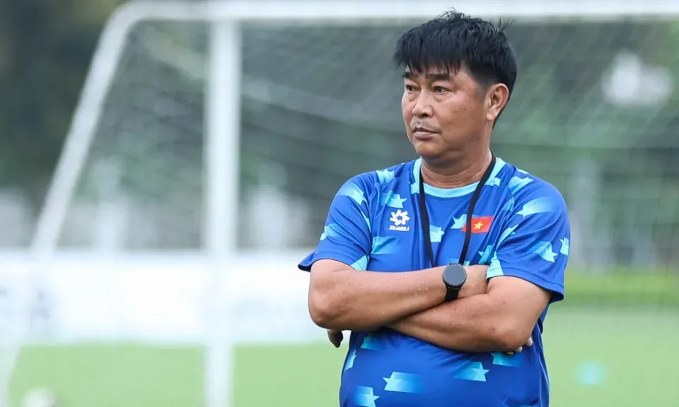 HLV Trần Minh Chiến dẫn dắt Đà Nẵng. 