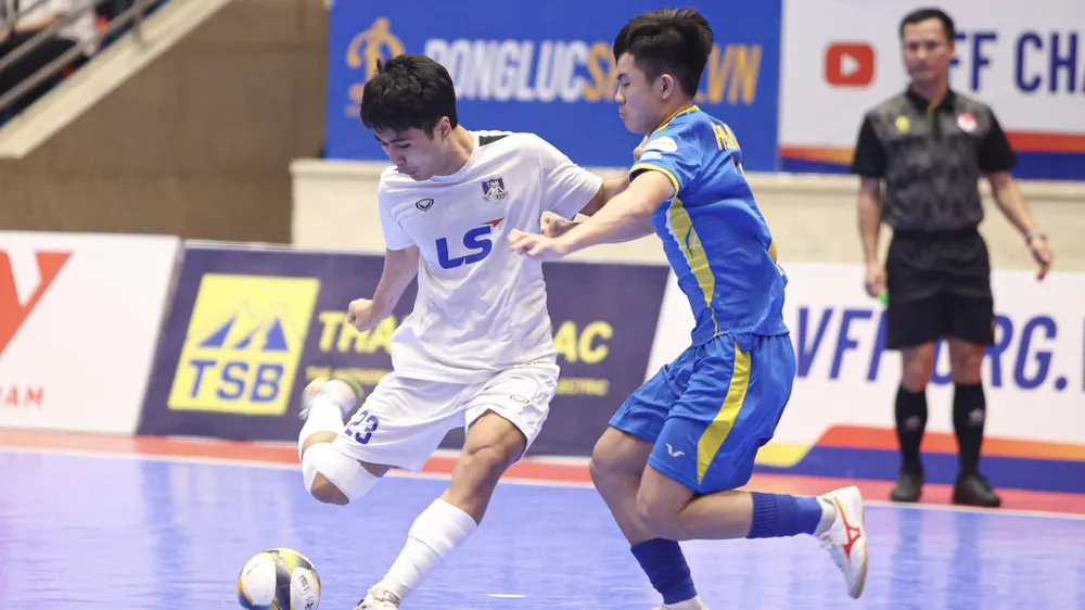 Các cầu thủ Thái Sơn Bắc có chiến thắng nhọc nhằn tại vòng 5 Giải futsal VĐQG 2026. ẢNH: TÂM HÀ 