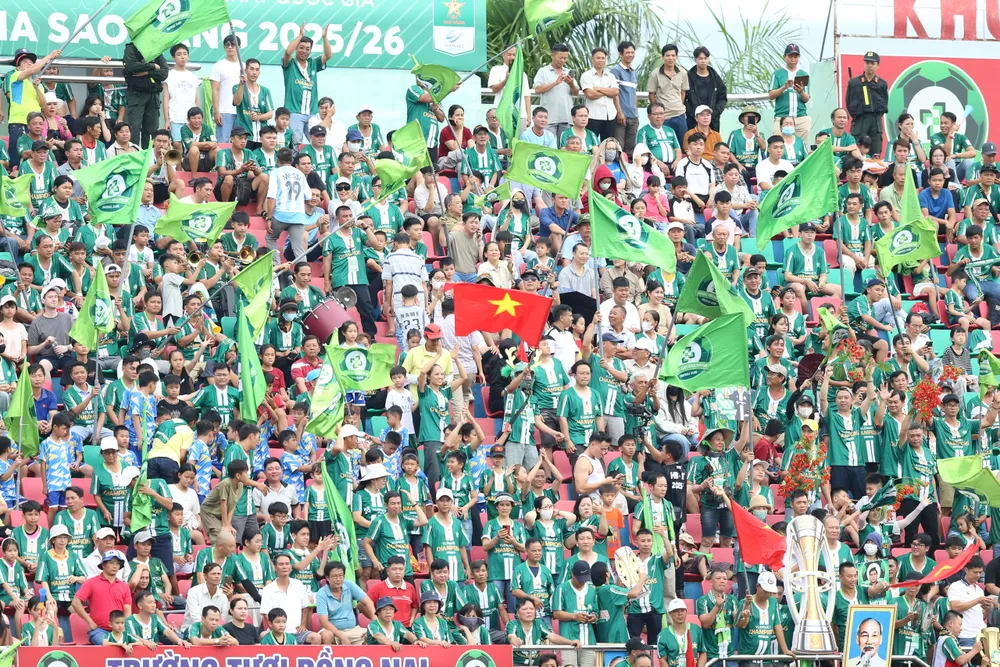 1JPS8FRSC_3SIQU6.jpeg