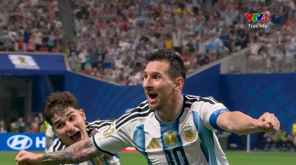 Argentina lội ngược dòng thắng Ai Cập để vào tứ kết World Cup 2026. ẢNH: CHỤP MÀN HÌNH VTV