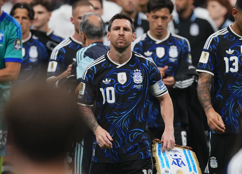 Messi tạm thời dẫn đầu cuộc đua Vua phá lưới World Cup 2026 trước trận chung kết. ẢNH: THX