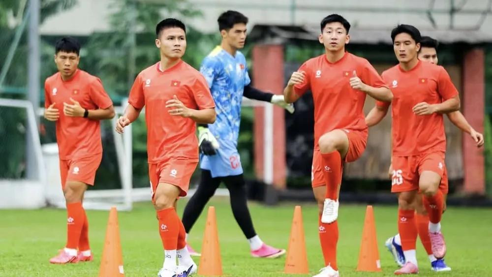 Đội tuyển Việt Nam đã có buổi tập đầu tiên tại Malaysia hôm 14-8. ẢNH: NHẬT ĐOÀN