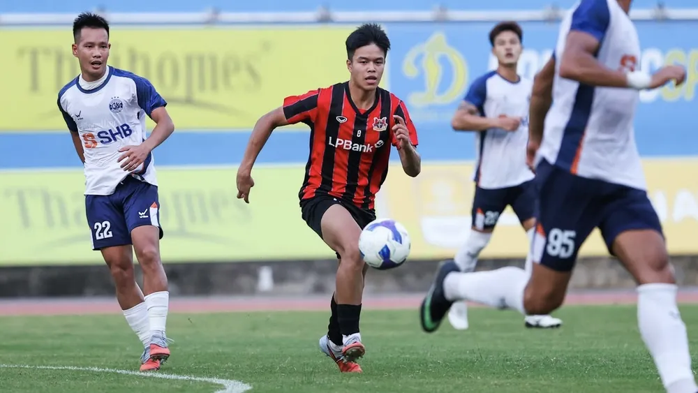 Tiền vệ Trần Thành Trung được kỳ vọng thổi luồng gió mới vào U23 Việt Nam. ẢNH: QUANG TIẾN