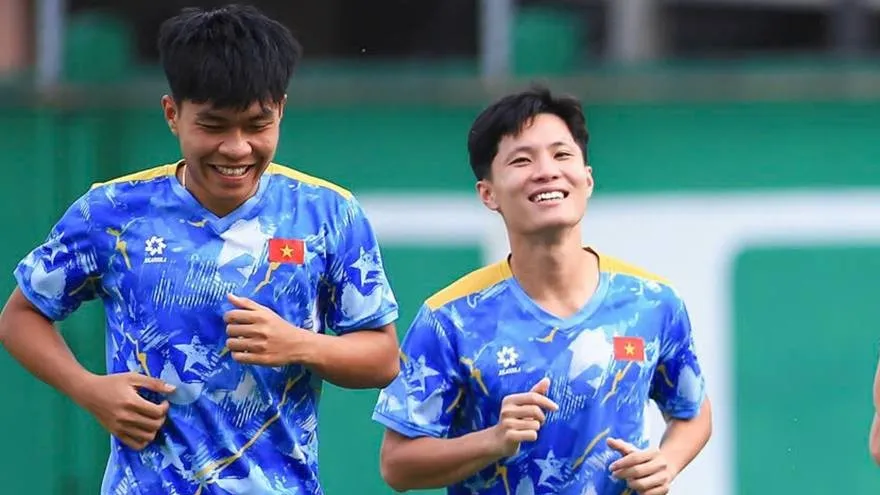 U23 Việt Nam được ban huấn luyện rèn khả năng dứt điểm tại buổi tập vào tối 16-9