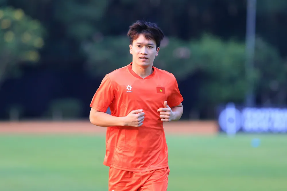 Đương kim Quả bóng vàng Nguyễn Hoàng Đức được bầu làm thủ quân đội tuyển Việt Nam. ẢNH: TÂM HÀ