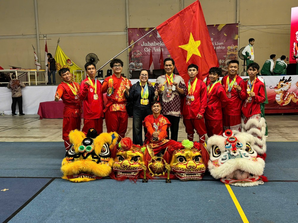 仁义堂亚洲龙狮锦标赛再次夺得三大奖。