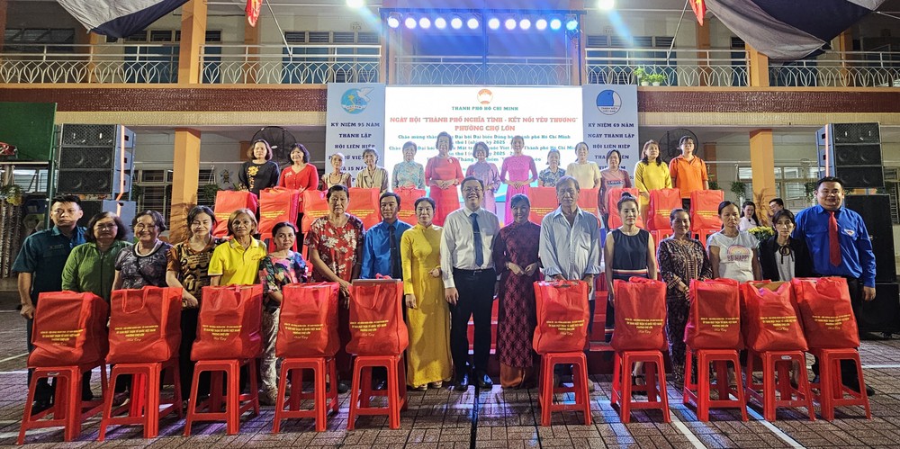 坊关照200个贫困户。