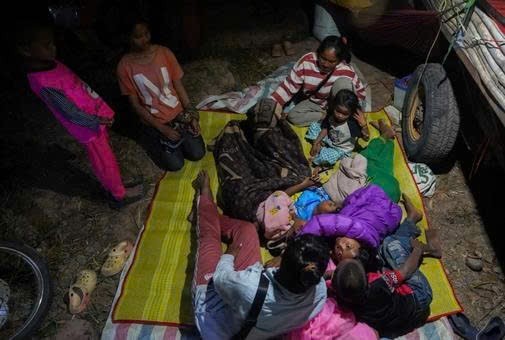 柬泰冲突已致数十万边境居民逃离家园