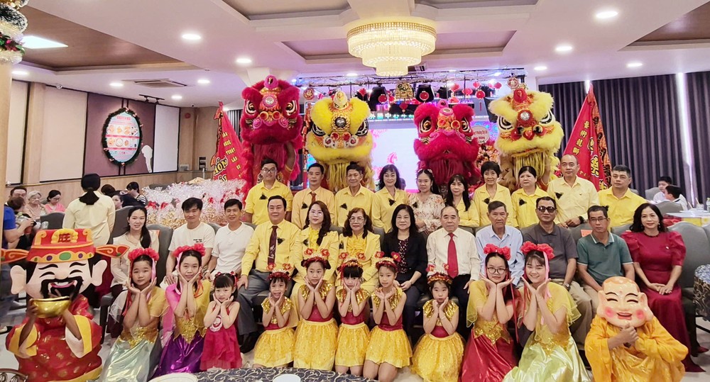 新慈念外語中心年终总结典礼暨奖励优秀学生。