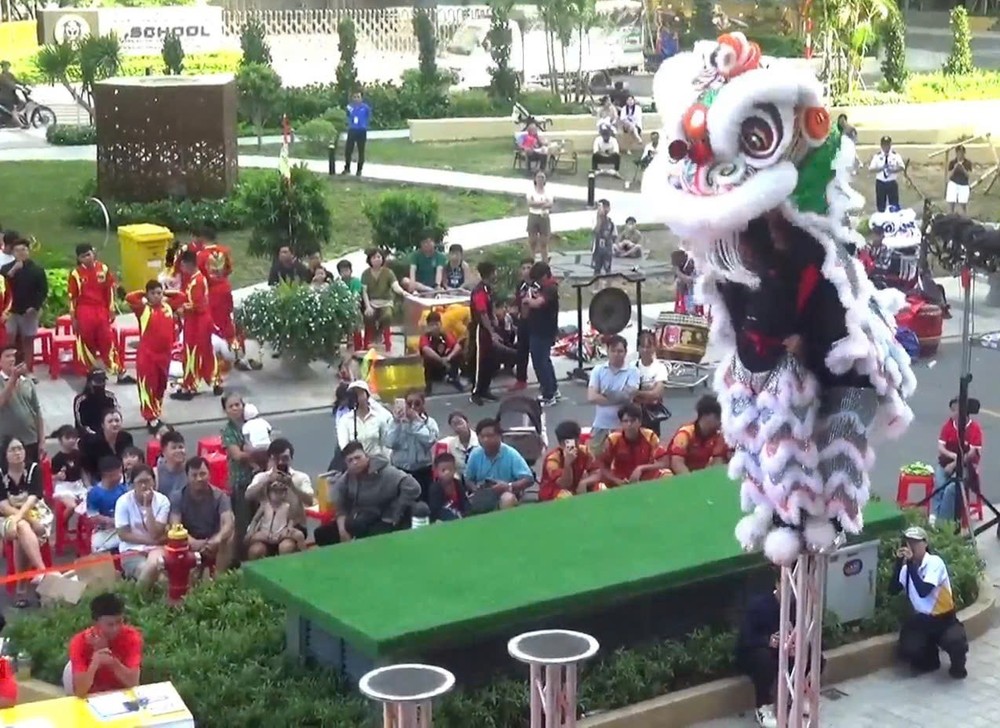 心华堂比赛中。