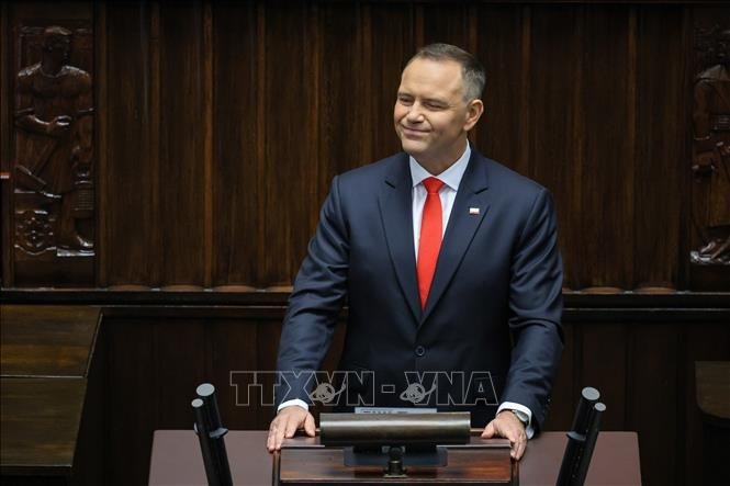 卡罗尔·纳夫罗茨基（Karol Nawrocki）先生宣誓就任波兰共和国总统。