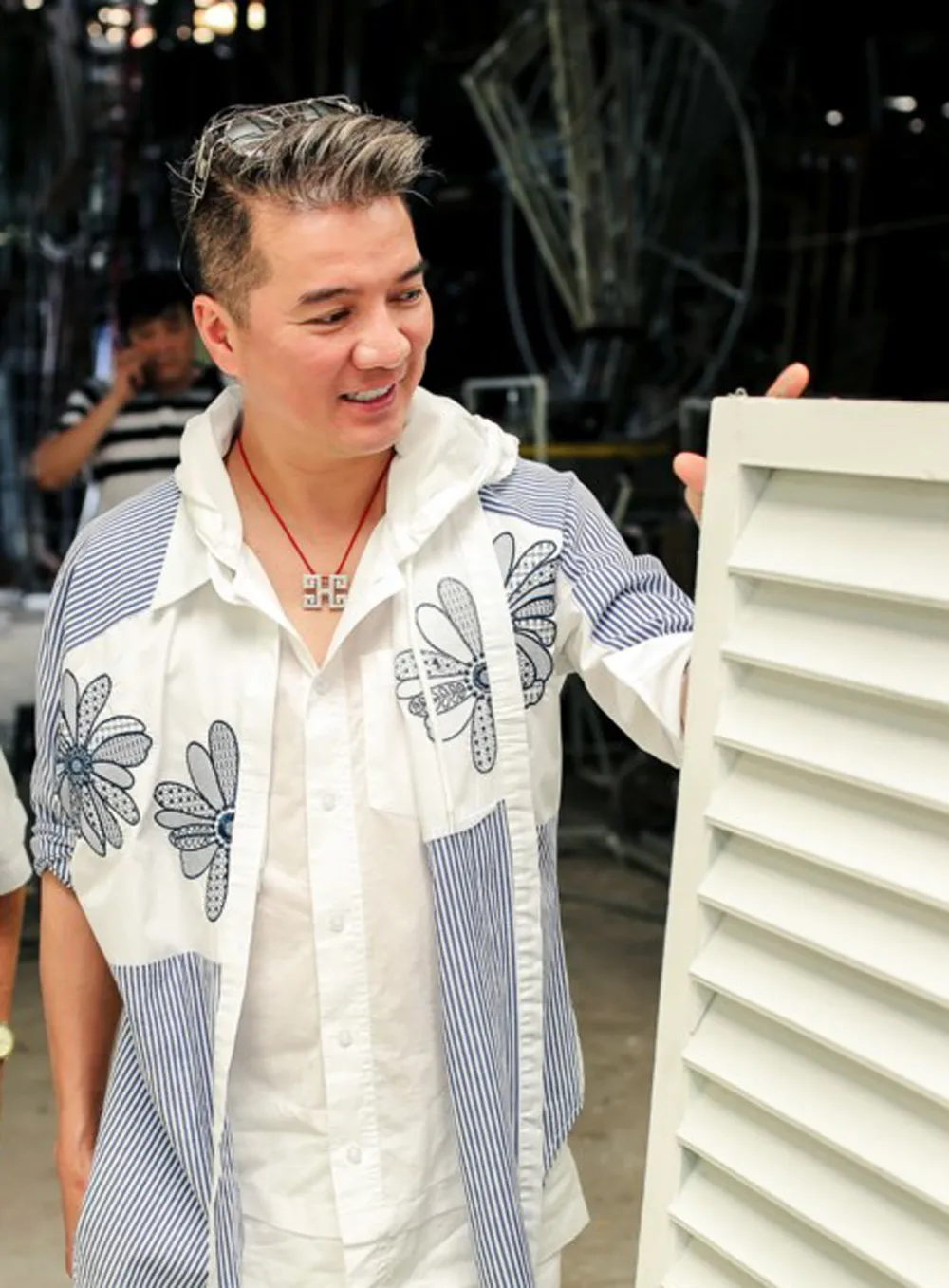 Đàm Vĩnh Hưng tái hiện hình ảnh Thương xá Tax trong “Sài Gòn Bolero và Hưng“ ảnh 2