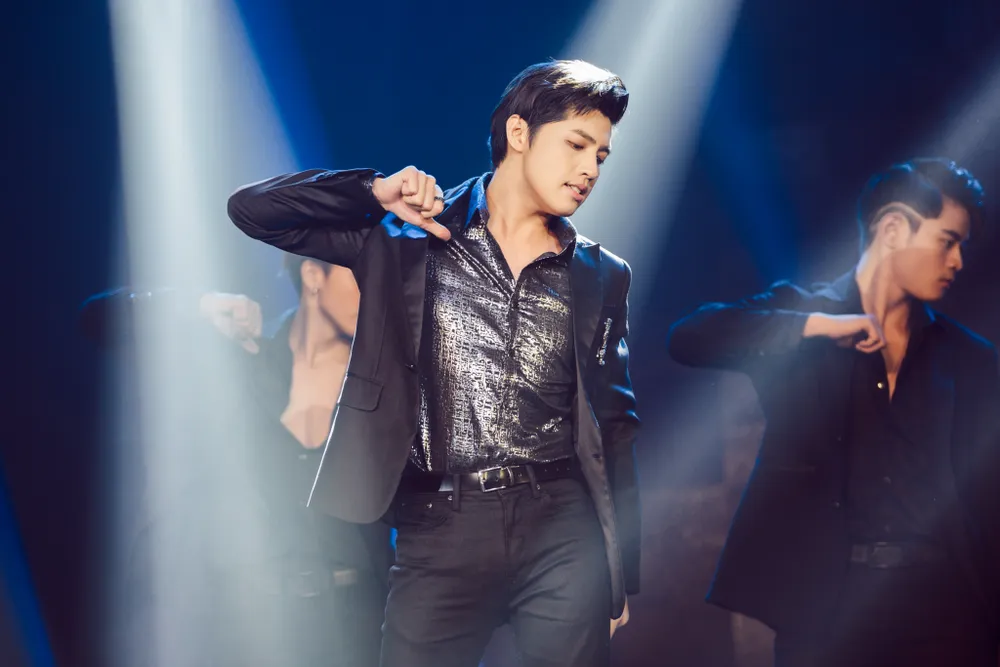 Ca sĩ Lam Trường và Noo Phước Thịnh lần đầu tiên kết hợp trên sân khấu Làn sóng xanh Next Step ảnh 6