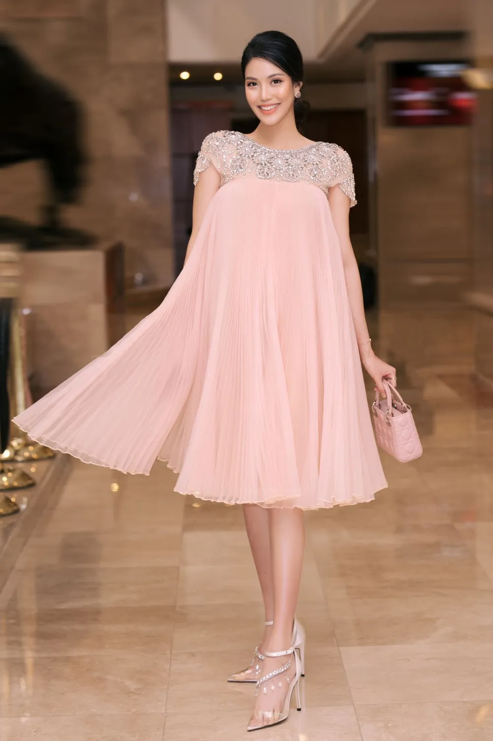 Việt Nam chính thức đăng cai cuộc thi Hoa hậu Sắc đẹp Quốc tế - Miss Charm International 2020 ảnh 2