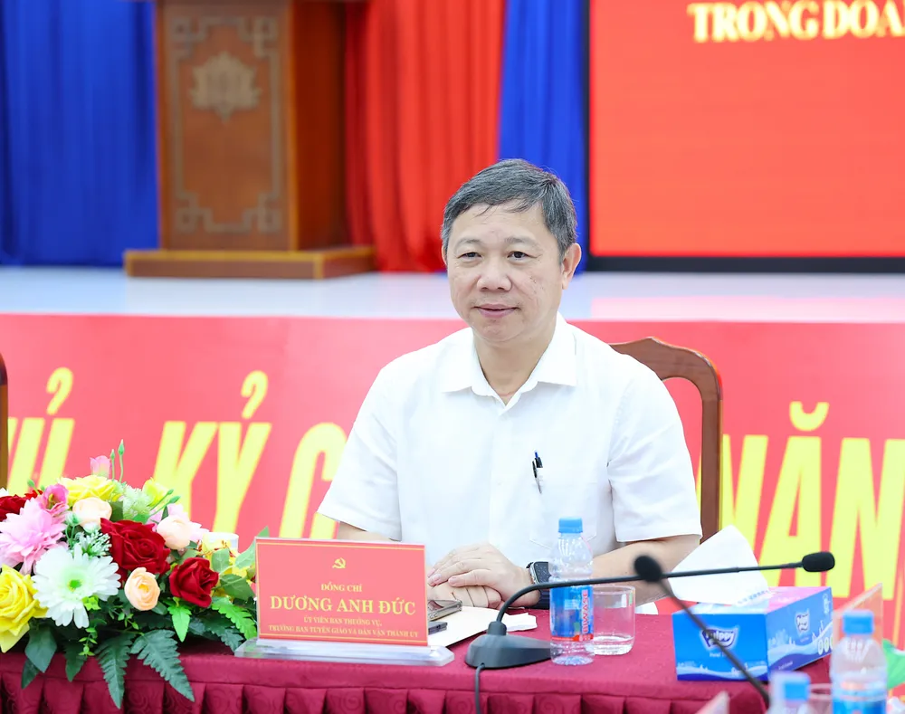 doan-cong-tac-dong-chi-van-thi-bach-tuyet-lethoa-h3.JPG