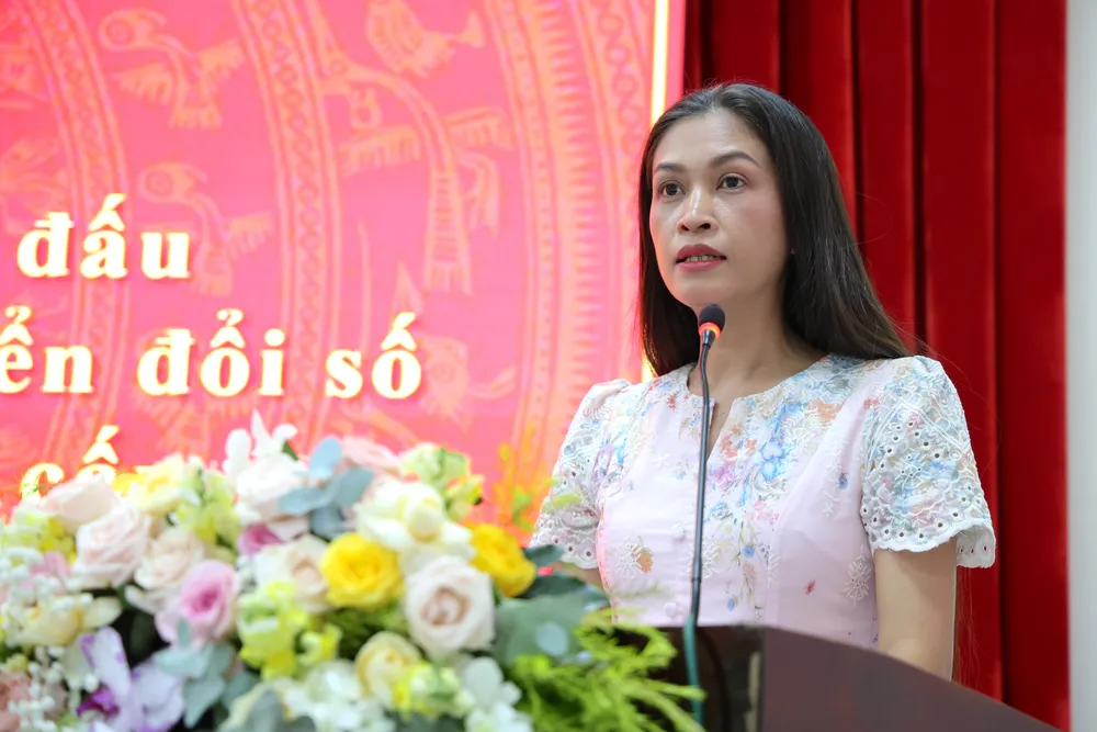 toa-dam-lien-phung-lethoa-3.JPG